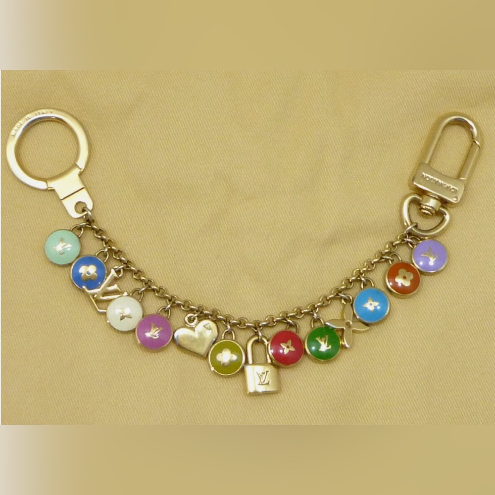 Auth LOUIS VUITTON Porte Cles Chaine Pastilles Charm Multi-Color